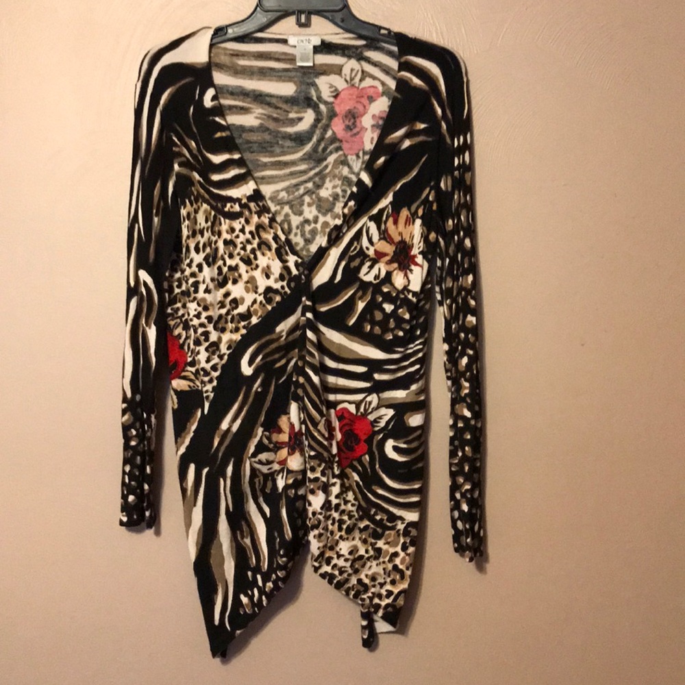 Lightweight sweater cardigan medium cache
